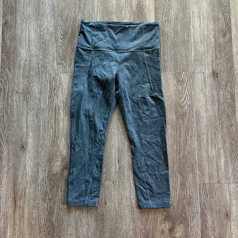 Athleta Salutation Stash Capri Leggings Gray XS High Rise Powervita